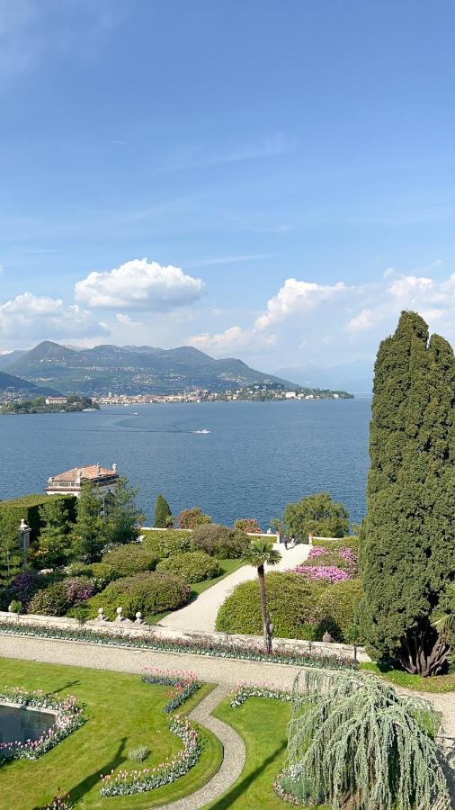 La Dama Del Porto Hotel Laveno-Mombello Exterior photo